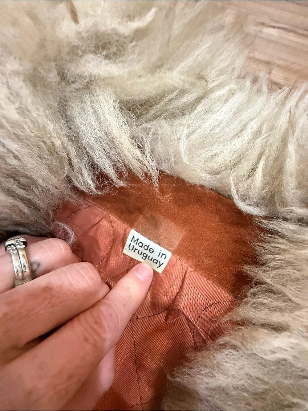 Vintage 1970’s Women's Brown Leather Jacket with Fur Collar - Picture 9 of 16